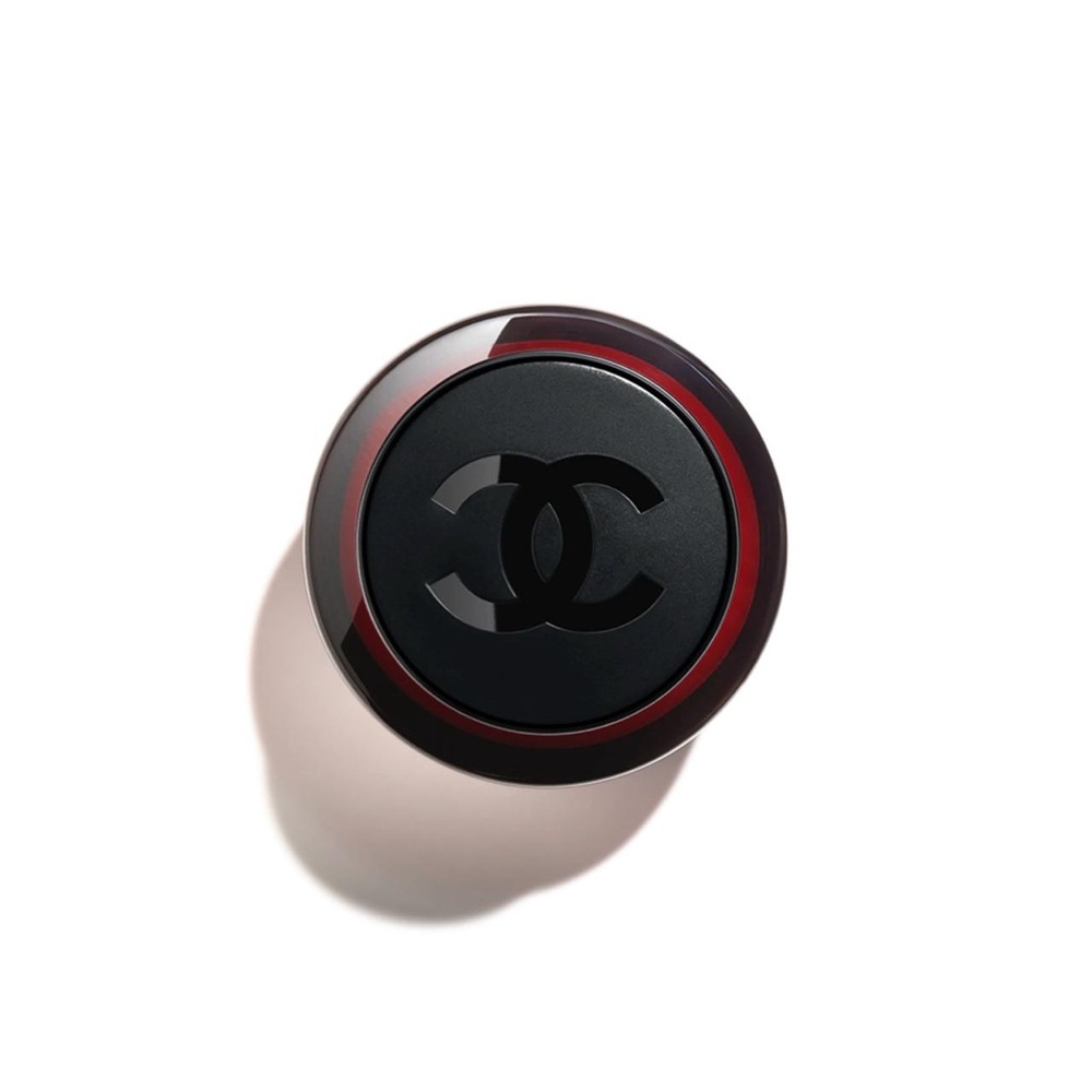 Summer heaven N°1 DE CHANEL SMOOTHING SERUM
Smooths Refines Pores Radiance - Picture 5 of 7